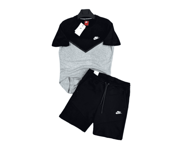 Мъжки спортен къс екип Nike Tech Fleece Shorts+T-shirt Black Light Grey