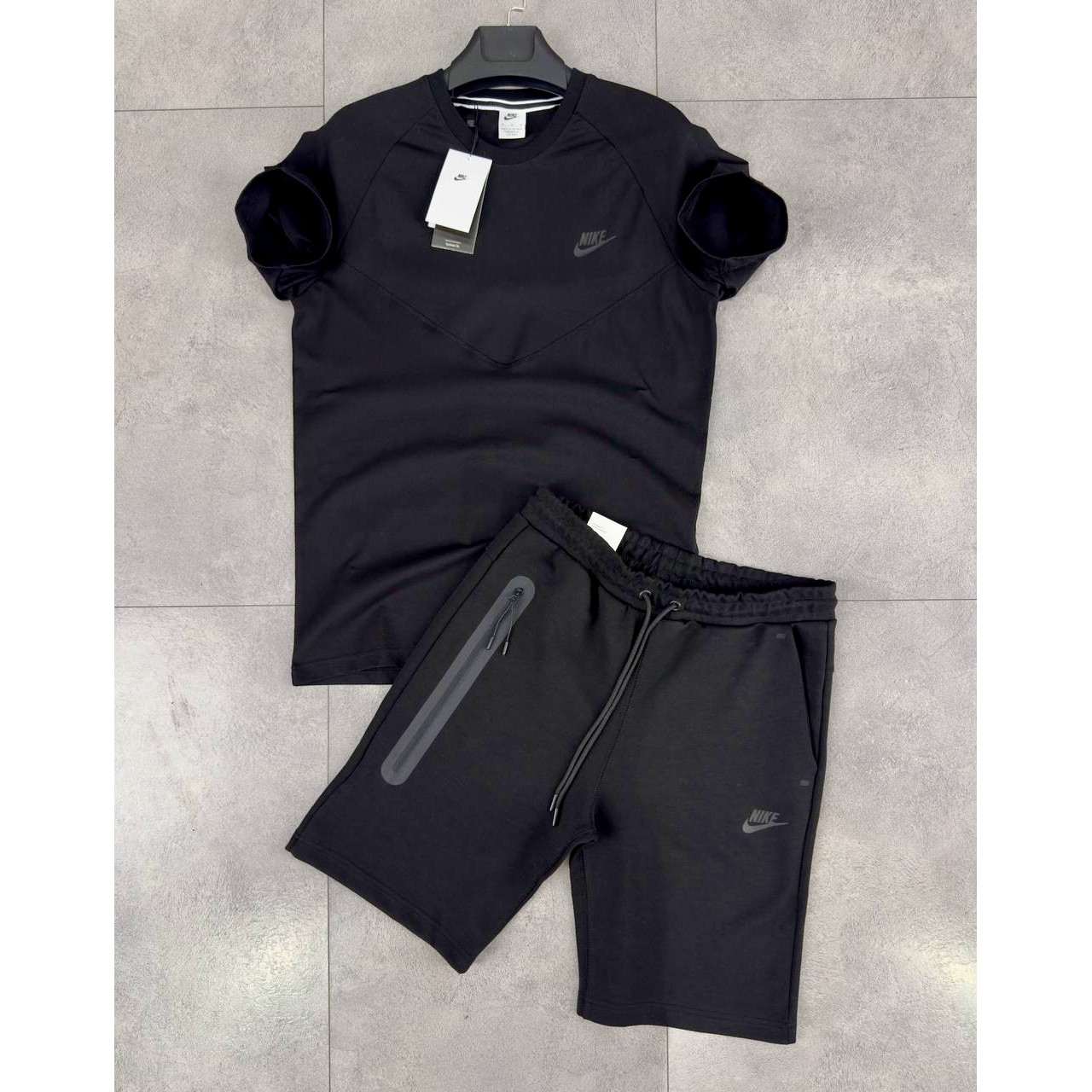 Мъжки спортен къс екип Nike Tech Fleece Shorts+T-shirt Black