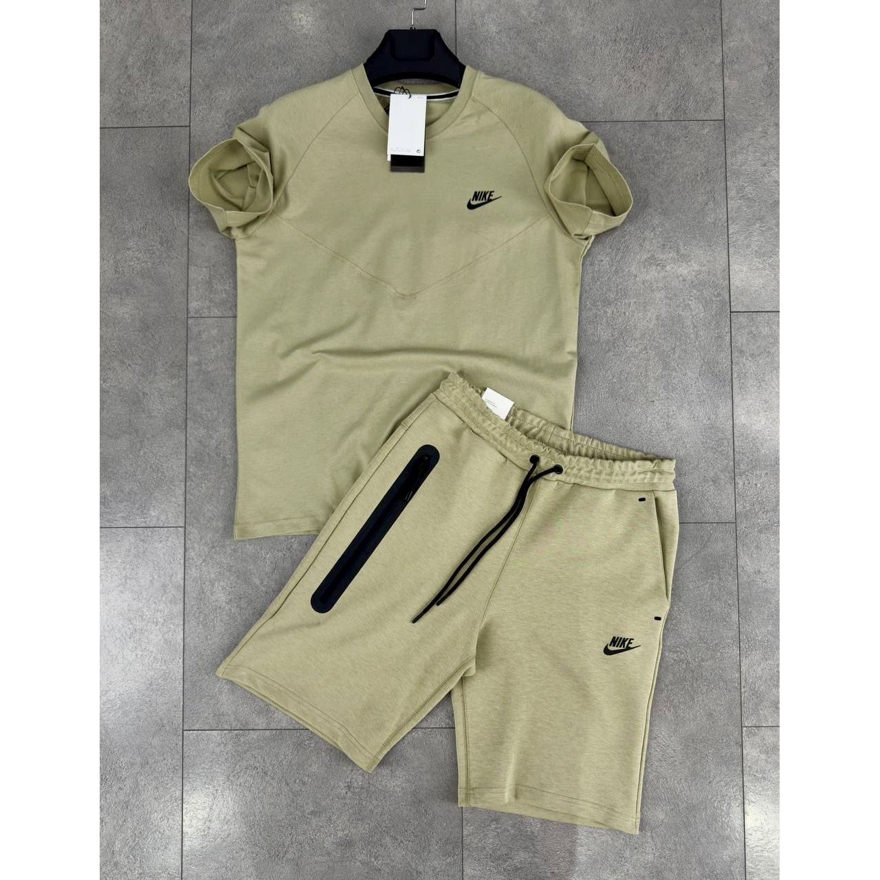 Мъжки спортен къс екип Nike Tech Fleece Shorts+T-shirt  Green