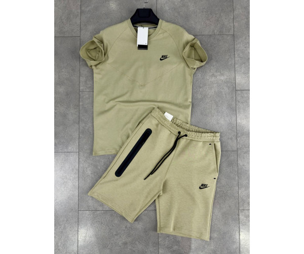 Мъжки спортен къс екип Nike Tech Fleece Shorts+T-shirt  Green